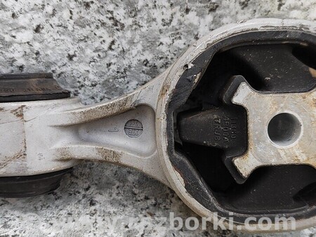 ФОТО Подушка двигателя для Nissan X-Trail Киев