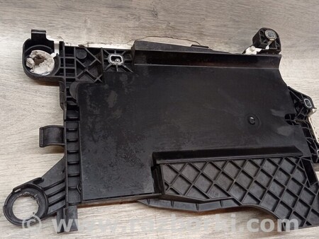 ФОТО Кронштейн кріплення поличка акумулятора АКБ для BMW X1 Киев