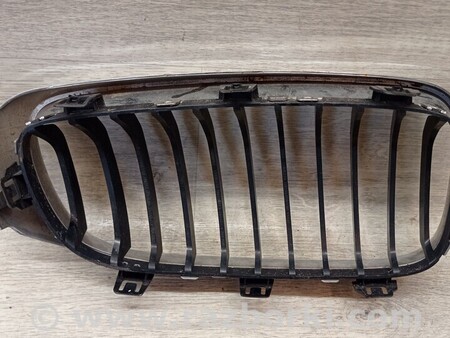 ФОТО Ноздря решітка радіатора ліва для BMW X3 Киев