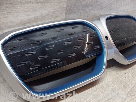 ФОТО Решетка радиатора бампера переднего центральная для BMW X3 Киев