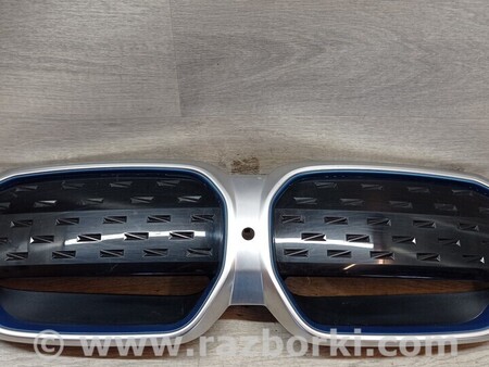 ФОТО Решетка радиатора бампера переднего центральная для BMW X3 Киев