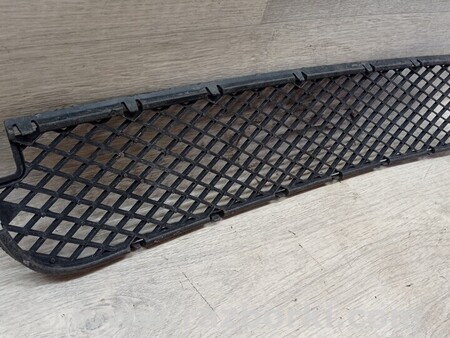 ФОТО Решетка радиатора бампера переднего центральная нижняя для BMW X3 Киев