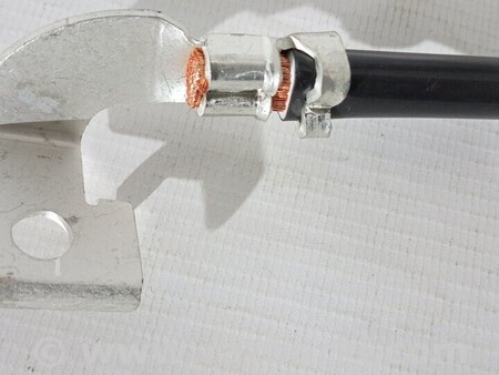 ФОТО Клема акумулятора для Volvo XC40 Киев