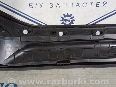 ФОТО Молдинг двери задней левой Молдинг двері задньої для Volvo XC40 Киев