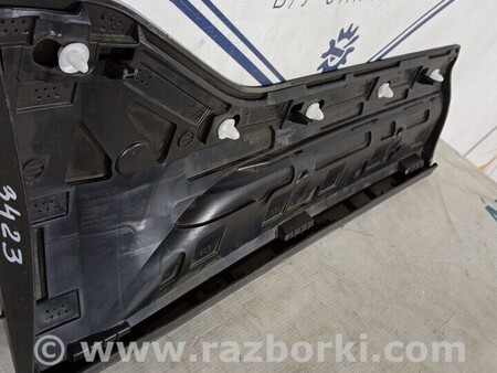 ФОТО Молдинг двери задней левой Молдинг двері задньої для Volvo XC40 Киев