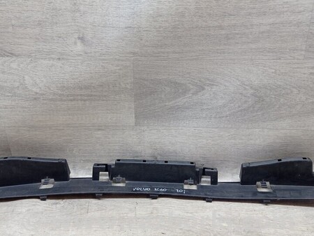 ФОТО Кронштейн бампера заднего центральный для Volvo XC60 Киев