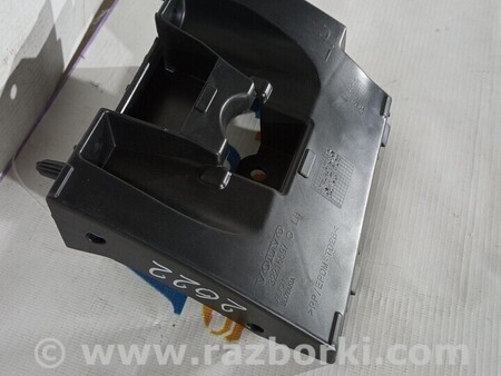 ФОТО Кронштейн крила переднього лівого для Volvo XC60 Киев