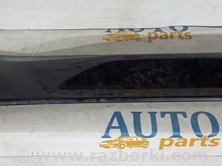 ФОТО Молдинг двери задней правой Молдинг двері задньої для Volvo XC60 Киев