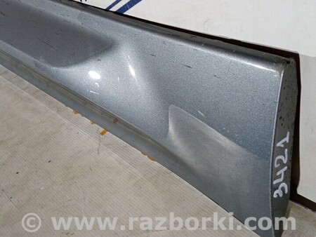 ФОТО Молдинг двери задней правой нижний Молдинг двері для Volvo XC60 Киев