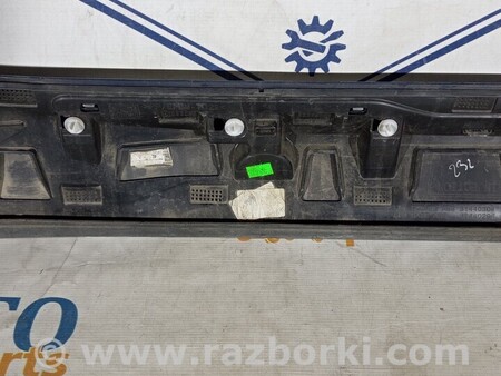 ФОТО Молдинг двери передней правой Молдинг двері передньої для Volvo XC60 Киев