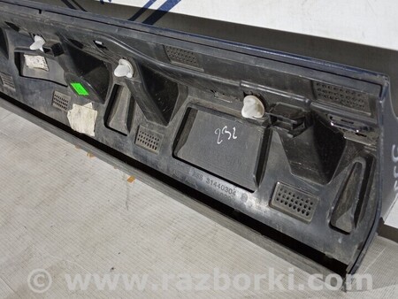 ФОТО Молдинг двери передней правой Молдинг двері передньої для Volvo XC60 Киев