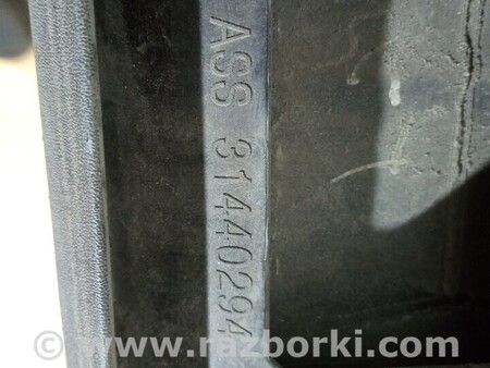 ФОТО Молдинг задней правой двери нижний Нижній молдинг для Volvo XC60 Киев