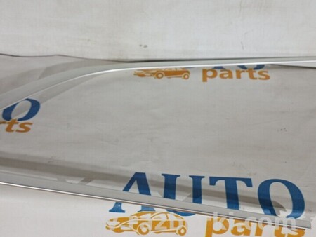 ФОТО Молдинг скла заднього правого для Volvo XC60 Киев