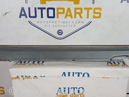 ФОТО Накладка лівого порога для Volvo XC60 Киев