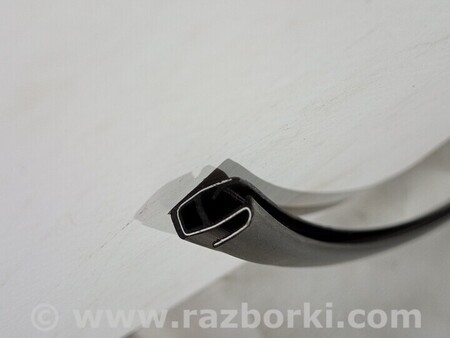 ФОТО Ущільнювач лобового скла для Volvo XC60 Киев