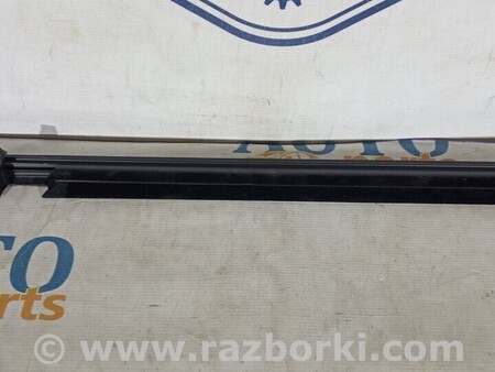 ФОТО Уплотнитель резинка двери задняя левая Ущільнювач гумка для Volvo XC90 Киев