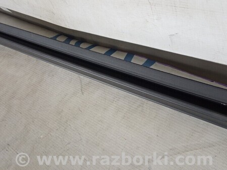 ФОТО Уплотнитель резинка двери задняя левая Ущільнювач гумка для Volvo XC90 Киев