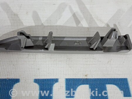 ФОТО НАКЛАДАННЯ ПЕРЕДНІЙ ПРАВОЇ ДВЕРІ для Jaguar XE Киев