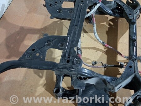 ФОТО Передня балка підрамник для Jaguar XE Киев