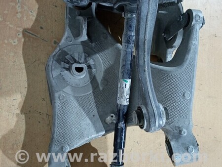 ФОТО Ступиця задня ліва важелі піввісь для Jaguar XE Киев