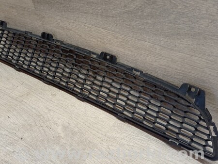 ФОТО Решетка радиатора бампера переднего центральная нижняя для BMW Z4 Киев