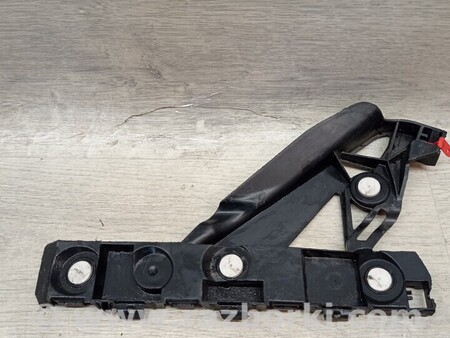 ФОТО Кронштейн кріплення направляюча заднього бампера права для Opel Zafira Киев