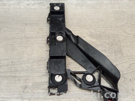 ФОТО Кронштейн кріплення направляюча заднього бампера права для Opel Zafira Киев