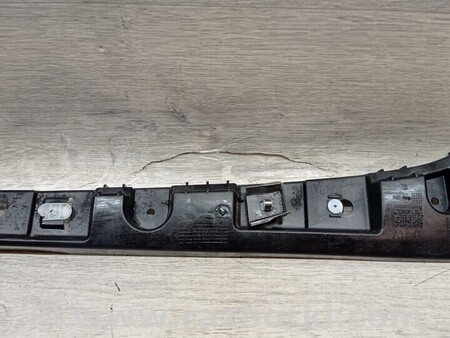 ФОТО Кронштейн кріплення направляюча порога задній лівий для Renault ZOE (2012-...) Киев