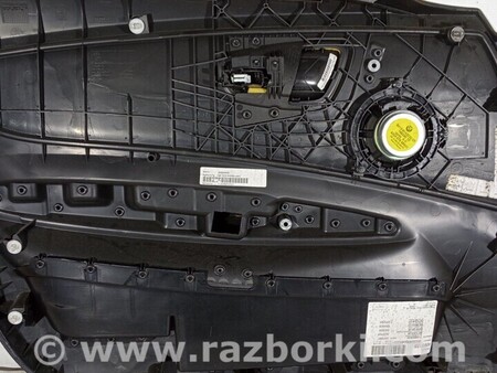 ФОТО Дверна панель карта правих передніх дверей для BMW 1-Series (все года выпуска) Киев