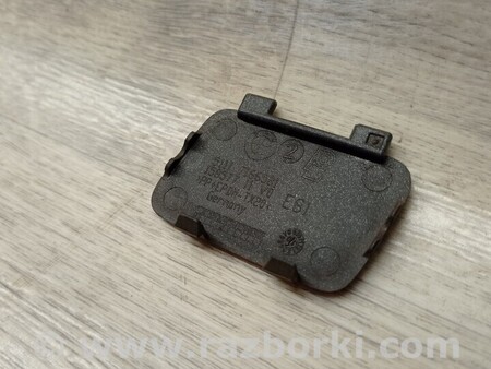 ФОТО Заглушка бампера буксировочного крюка передняя для BMW 1-Series (все года выпуска) Киев