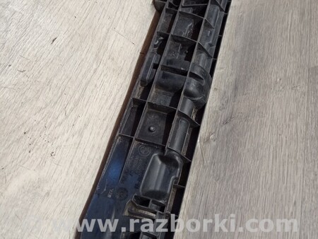 ФОТО Кронштейн кріплення направляюча модуля радіатора лівий Деф для BMW 1-Series (все года выпуска) Киев