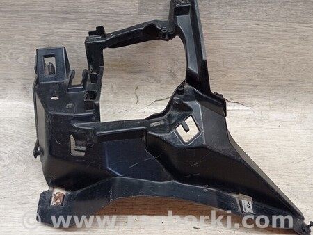 ФОТО Кронштейн кріплення направляюча ПТФ переднього бампера ліва для BMW 1-Series (все года выпуска) Киев