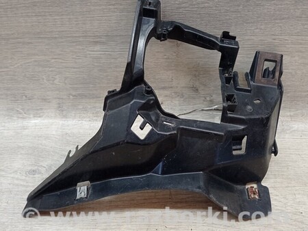 ФОТО Кронштейн кріплення направляюча ПТФ переднього бампера права для BMW 1-Series (все года выпуска) Киев