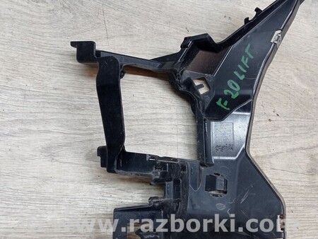 ФОТО Кронштейн кріплення направляюча ПТФ переднього бампера права для BMW 1-Series (все года выпуска) Киев