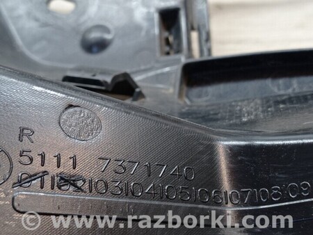 ФОТО Кронштейн кріплення направляюча ПТФ переднього бампера права для BMW 1-Series (все года выпуска) Киев