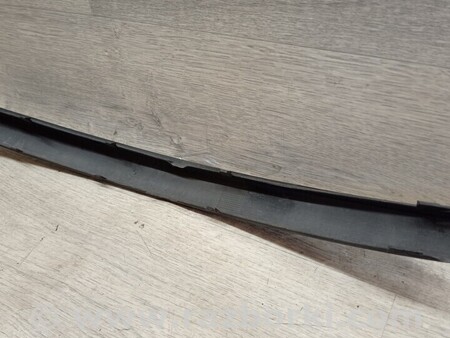 ФОТО Молдинг листва накладка переднього бампера лівий для BMW 1-Series (все года выпуска) Киев