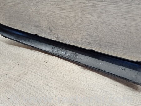 ФОТО Молдинг листва накладка переднього бампера лівий для BMW 1-Series (все года выпуска) Киев