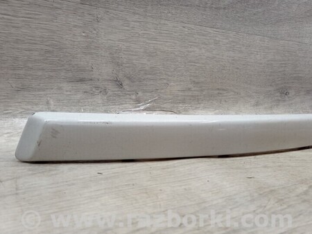 ФОТО Молдинг листва накладка переднього бампера лівий для BMW 1-Series (все года выпуска) Киев