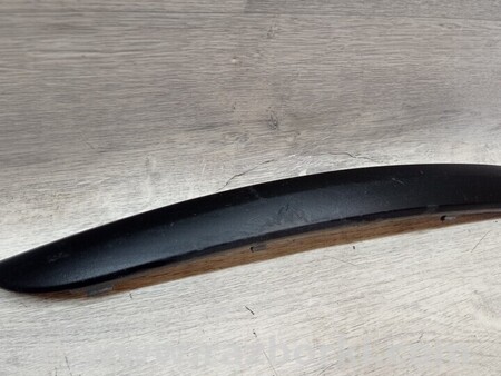 ФОТО Молдинг листва накладка переднього бампера правий для BMW 1-Series (все года выпуска) Киев