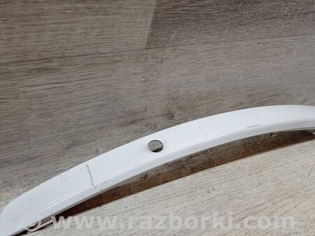 ФОТО Молдинг накладка переднього бампера лівий для BMW 1-Series (все года выпуска) Киев