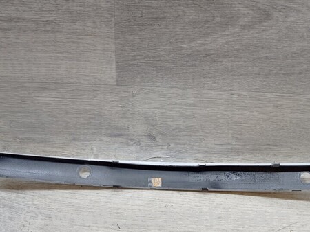 ФОТО Молдинг накладка переднього бампера лівий для BMW 1-Series (все года выпуска) Киев