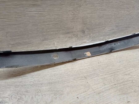 ФОТО Молдинг накладка переднього бампера лівий для BMW 1-Series (все года выпуска) Киев