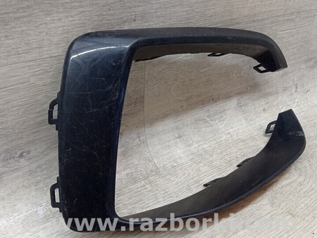 ФОТО Накладка рамка решітки переднього бампера права для BMW 1-Series (все года выпуска) Киев