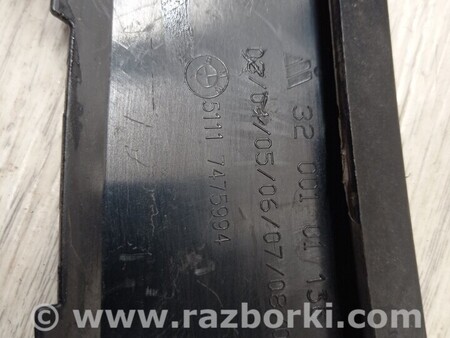 ФОТО Накладка рамка решітки переднього бампера права для BMW 1-Series (все года выпуска) Киев