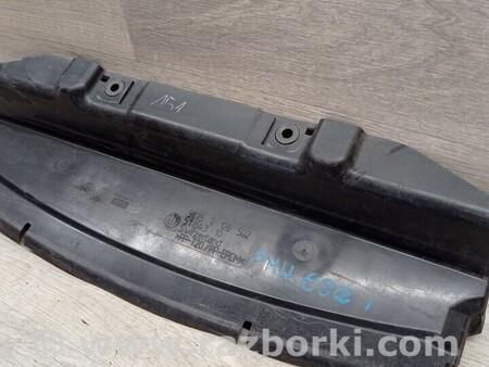 ФОТО Пильник кришка захист радіатора нижній для BMW 1-Series (все года выпуска) Киев