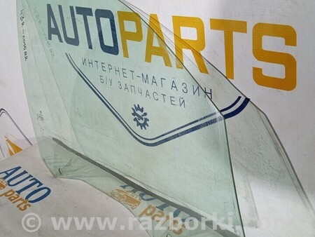 ФОТО Скло правих передніх дверей для BMW 1-Series (все года выпуска) Киев