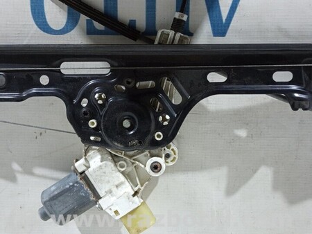 ФОТО Склопідйомник правих передніх дверей для BMW 1-Series (все года выпуска) Киев