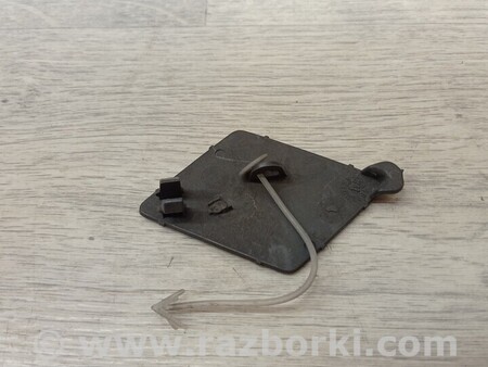 ФОТО Заглушка бампера буксировочного крюка передняя для BMW 5-Series (все года выпуска) Киев