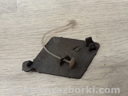 ФОТО Заглушка бампера буксировочного крюка передняя для BMW 5-Series (все года выпуска) Киев