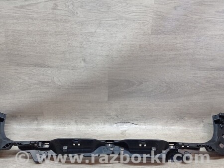 ФОТО Кронштейн бампера заднего центральный для BMW 5-Series (все года выпуска) Киев